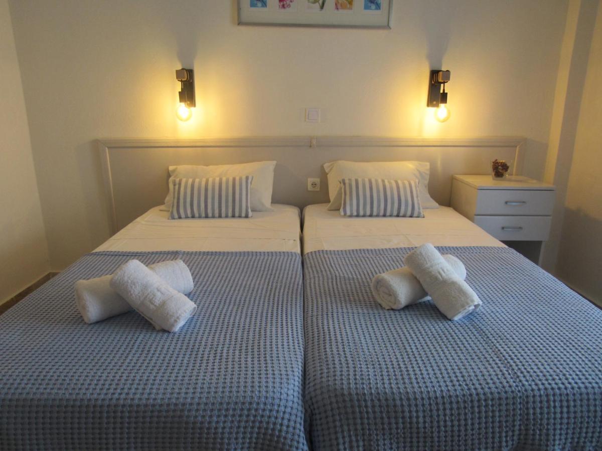 Biscoutsis Apartments & Studios Kavos Bagian luar foto